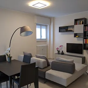 Modern Apartment - Como Centro Côme