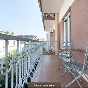 https://casa-arditi.lecce-hotels.com